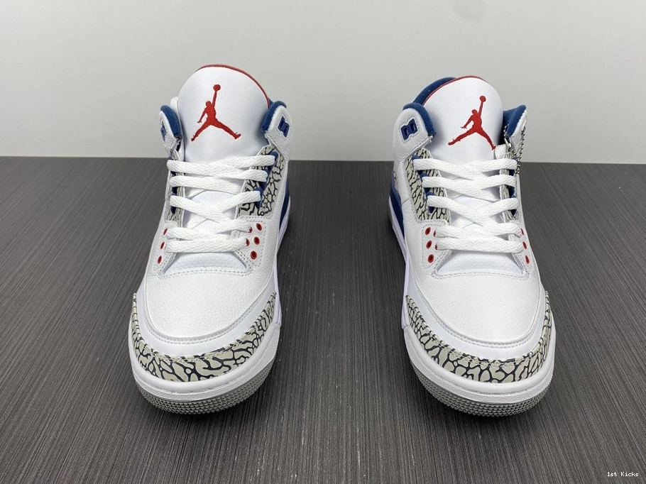 Jordan True Blue  (2016)  3 Retro 854262-106 0413